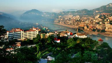 松桃經濟開發區榮獲“全國創建綠色化示范開發區”稱號