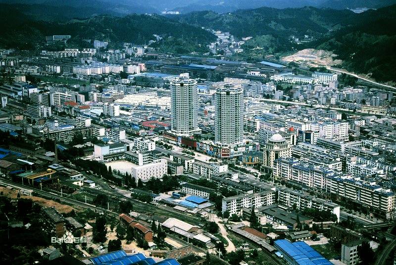 十堰開(kāi)發(fā)區(qū)與丹江口市合作共建“新經(jīng)濟(jì)產(chǎn)業(yè)園區(qū)”