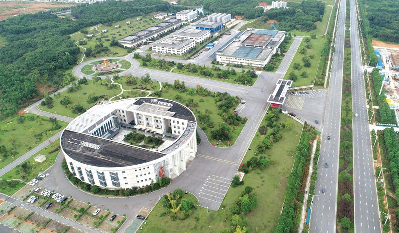 高新區(qū)引領咸寧發(fā)展未來